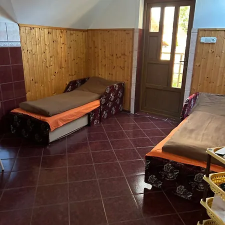 Apartament Edu *