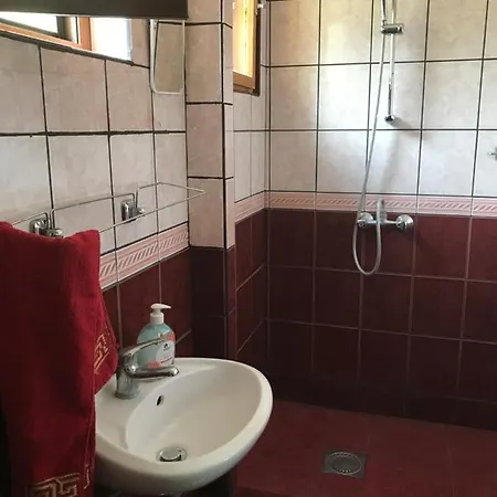 Apartman Edu