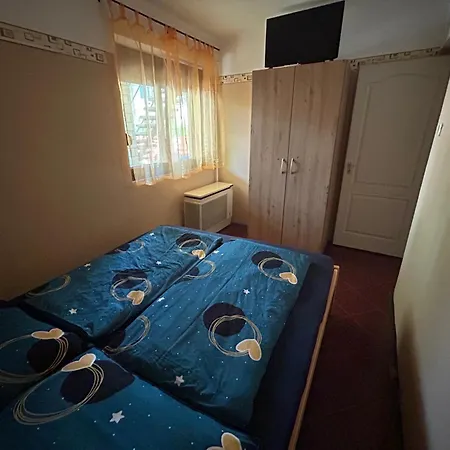 Apartament Edu