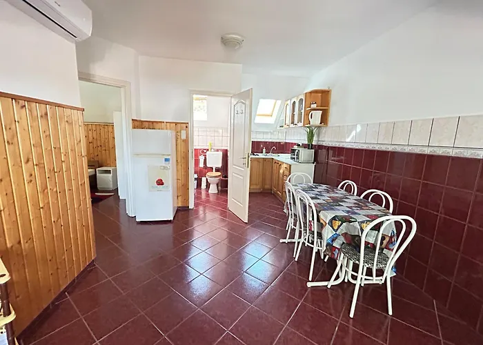 Apartament Edu